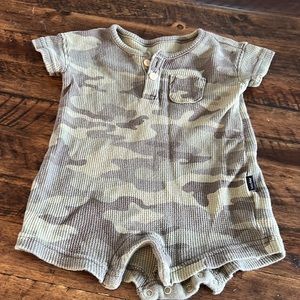 0-3M GAP Camo One-Piece Shorty